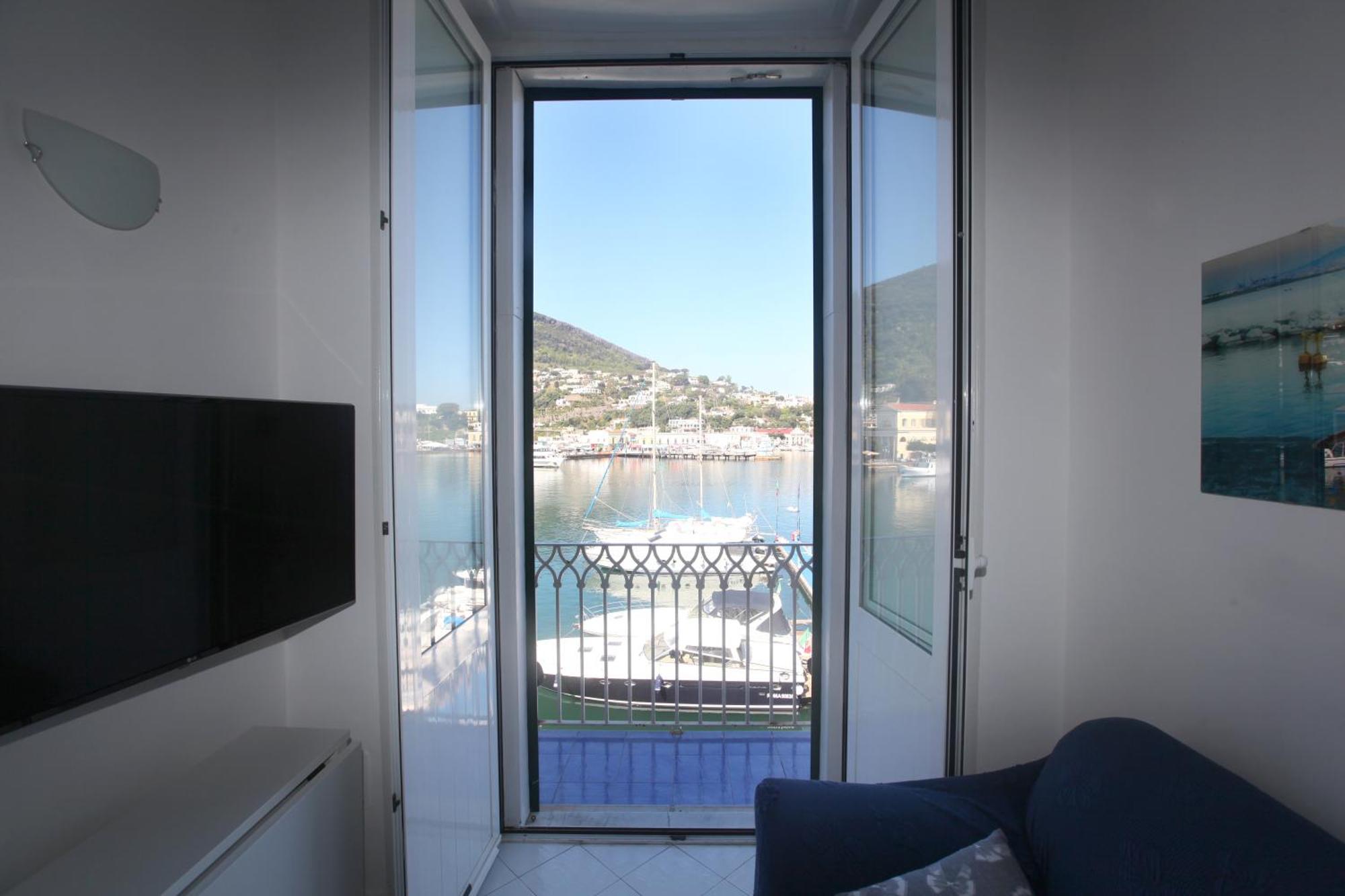 Riva Destra Home By Domusextra Ischia Extérieur photo